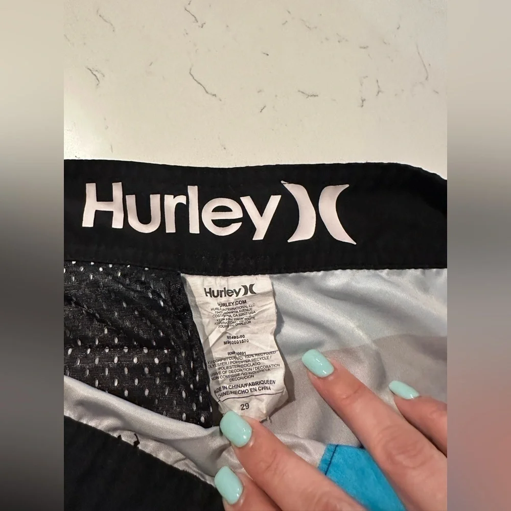 Hurley striped Mens Size 29 Surf Swim Board Shorts